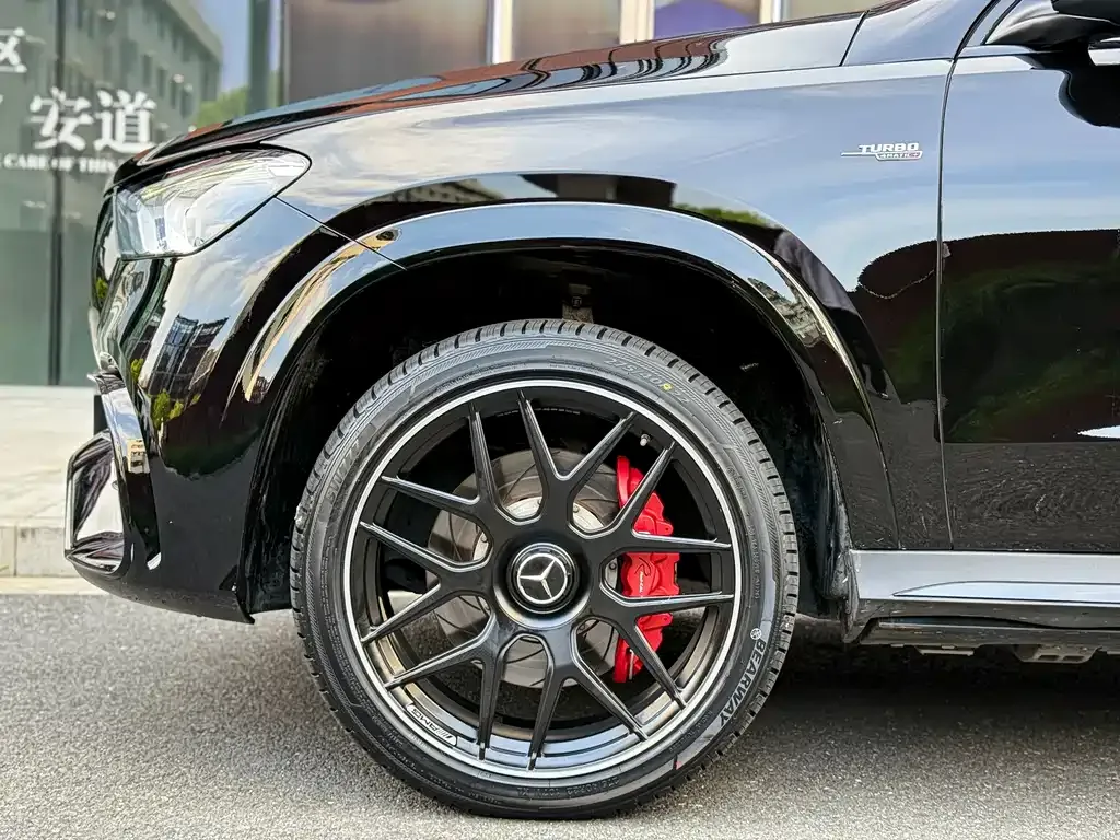 Mercedes-Benz GLE AMG — фото 8