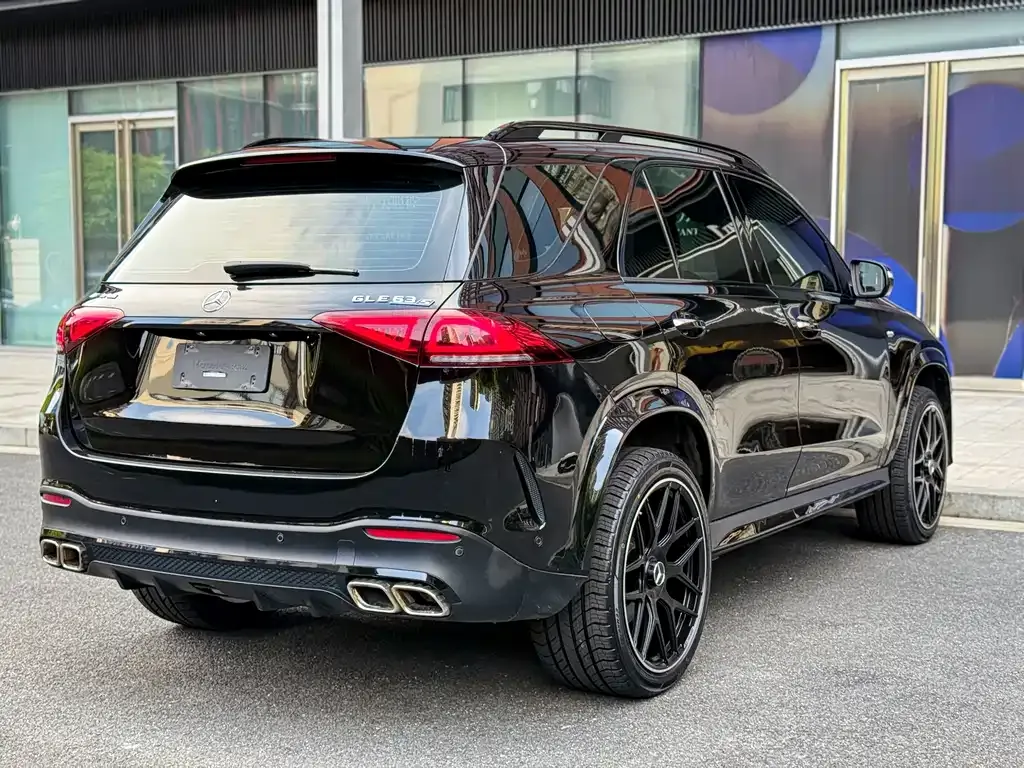 Mercedes-Benz GLE AMG — фото 7