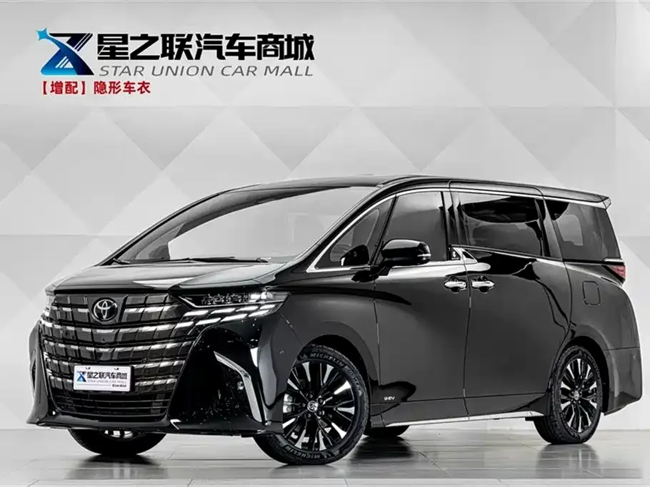 Toyota Alphard — фото 1