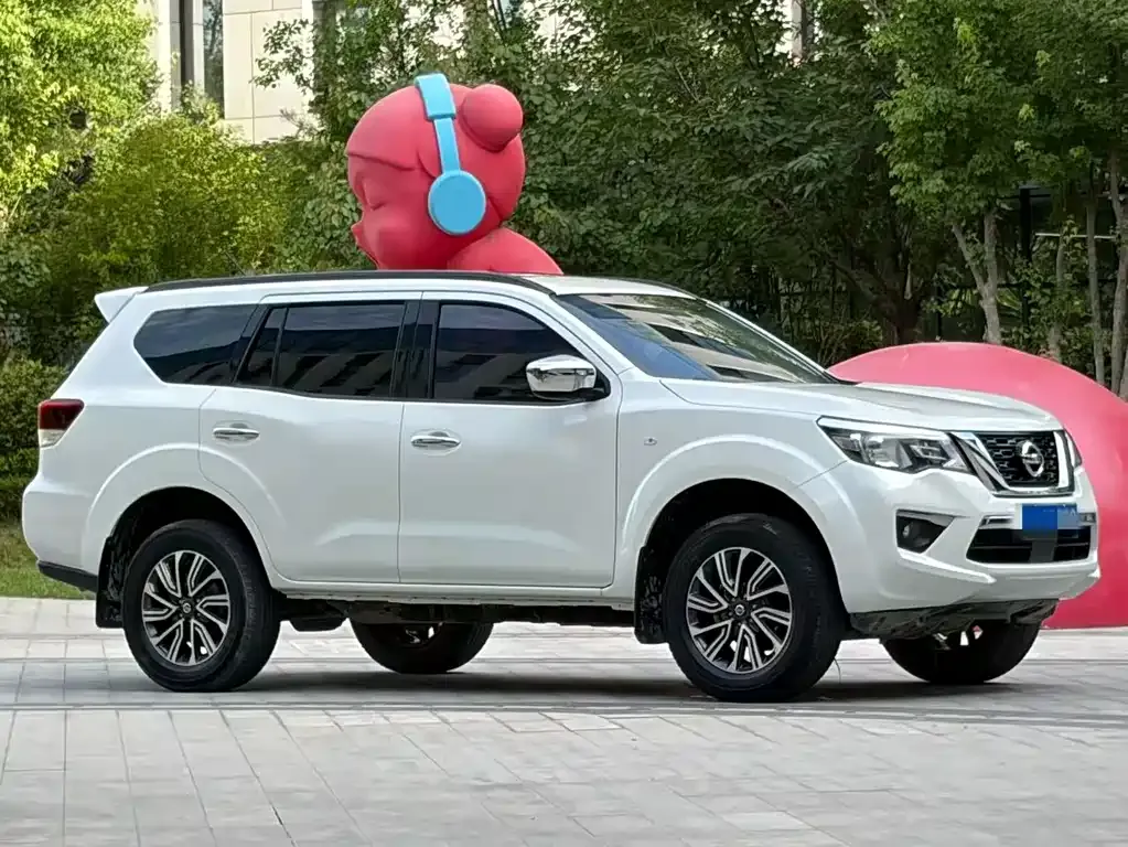 Nissan Terra — фото 5