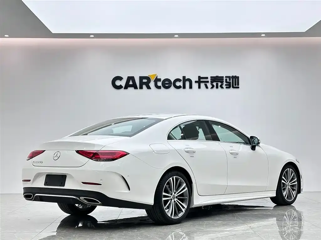 Mercedes-Benz CLS — фото 7
