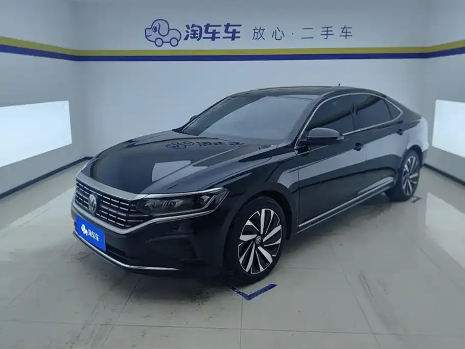 Volkswagen Passat — фото 1