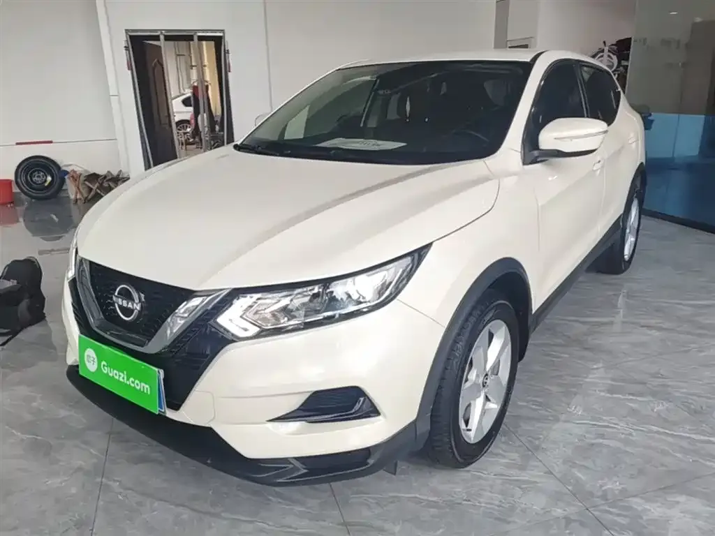 Nissan Qashqai — фото 3