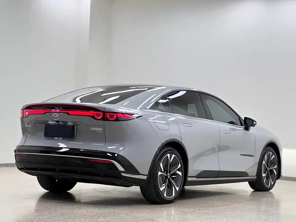 Mazda EZ-6 — фото 7