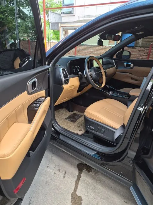 Kia Sorento — фото 5