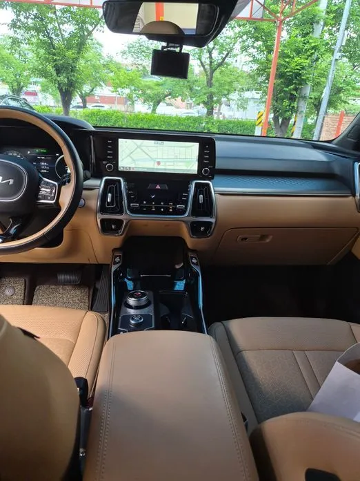 Kia Sorento — фото 9