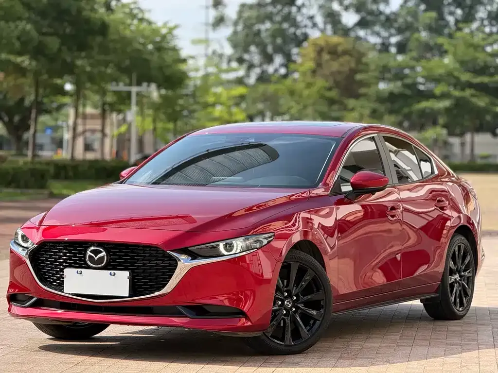 Mazda 3 Axela — фото 1