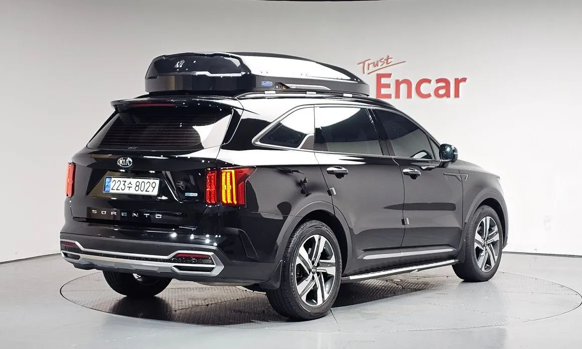 Kia Sorento — фото 4