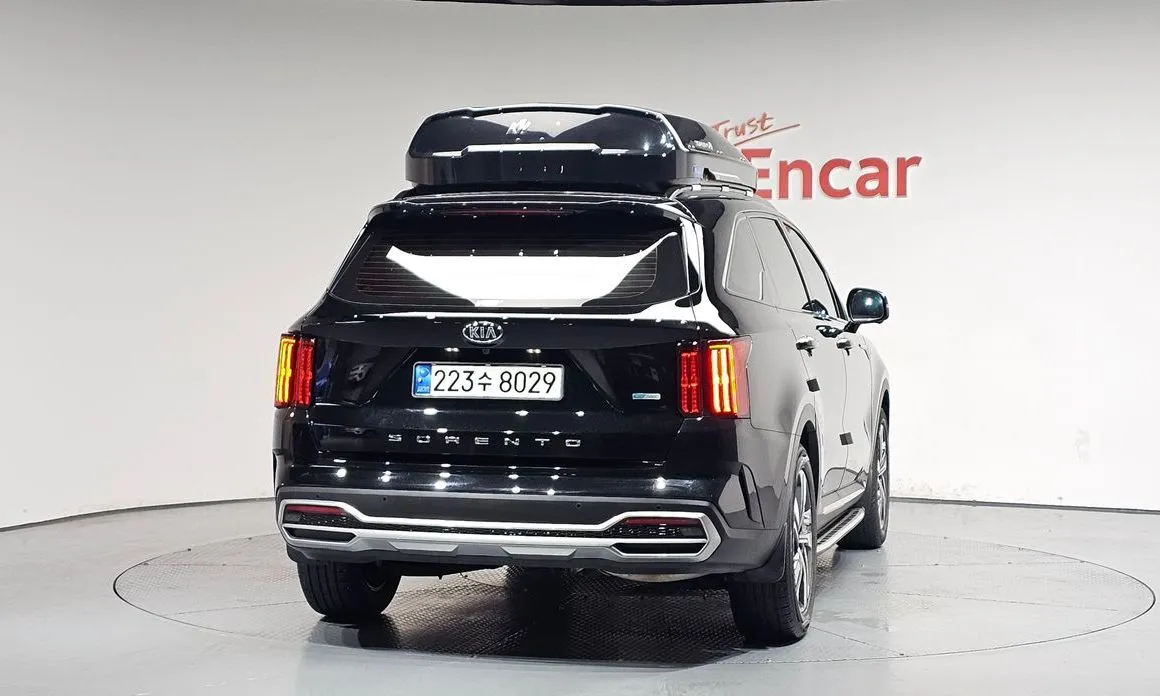 Kia Sorento — фото 5