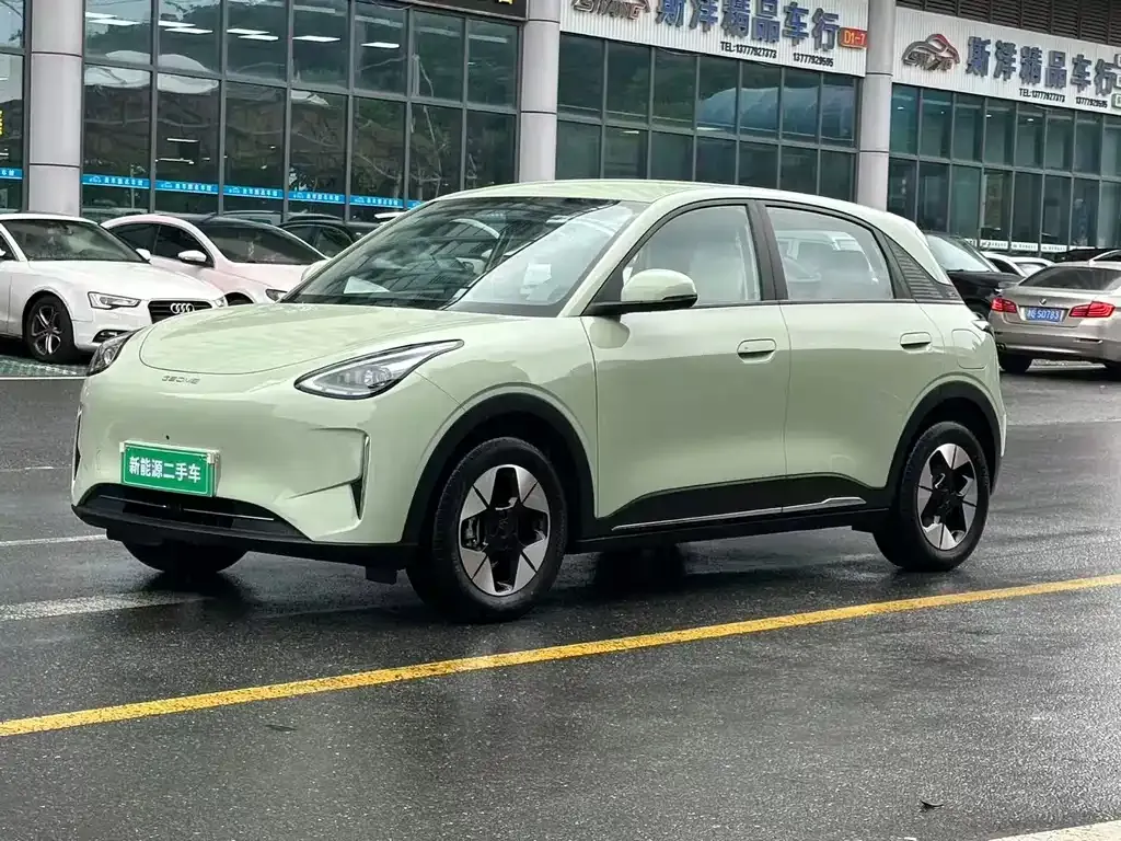 Geely Starburst — фото 1