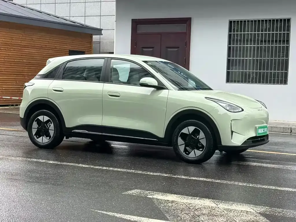 Geely Starburst — фото 2