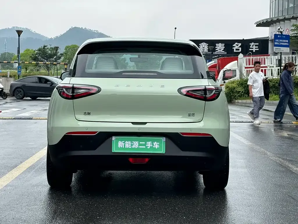 Geely Starburst — фото 6