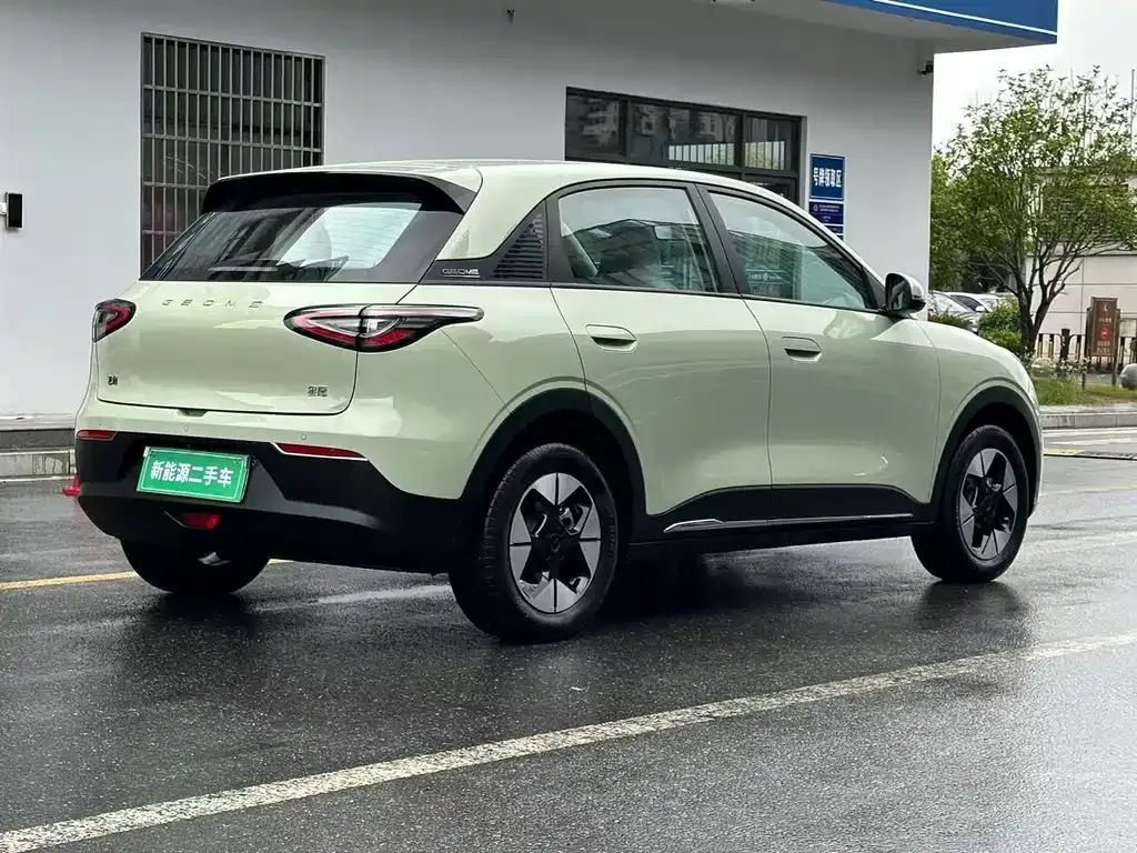 Geely Starburst — фото 10