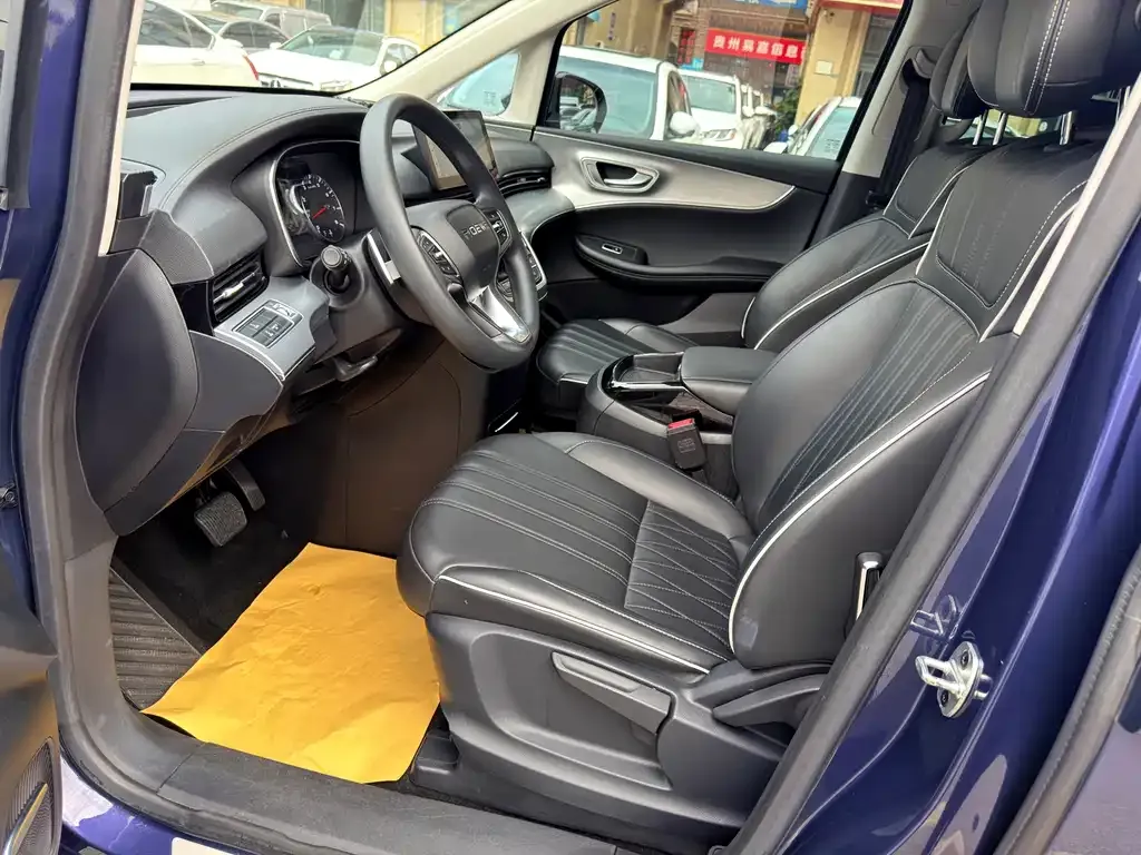 Roewe iMAX8 — фото 4
