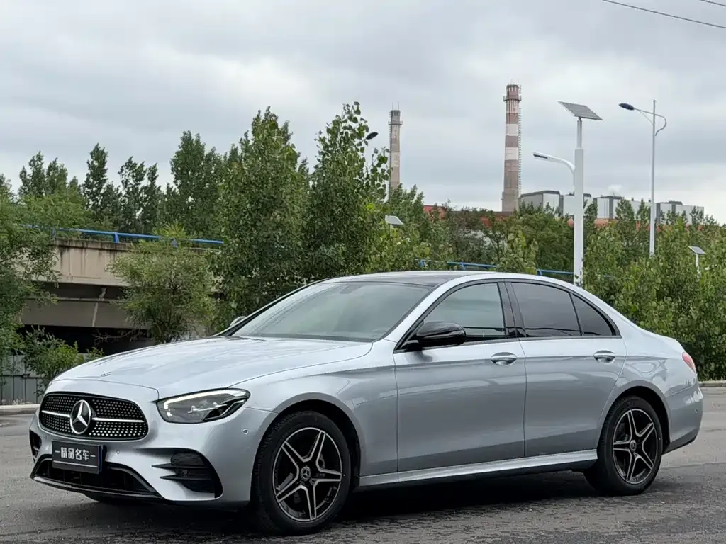 Mercedes-Benz E-Class (Import) — фото 1