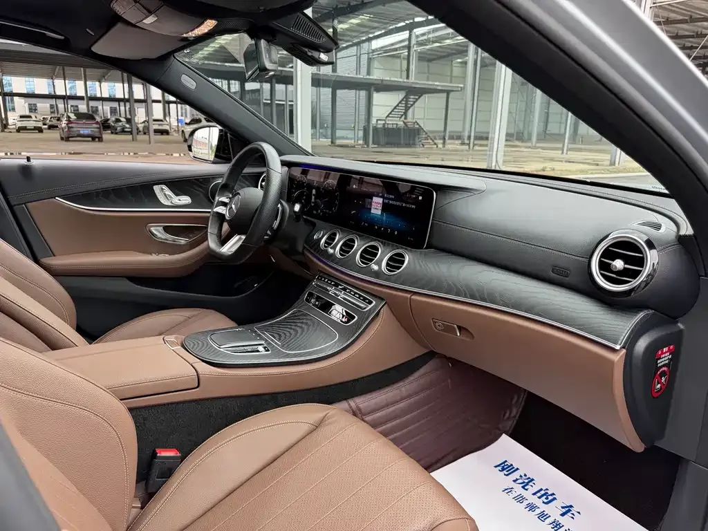 Mercedes-Benz E-Class (Import) — фото 8