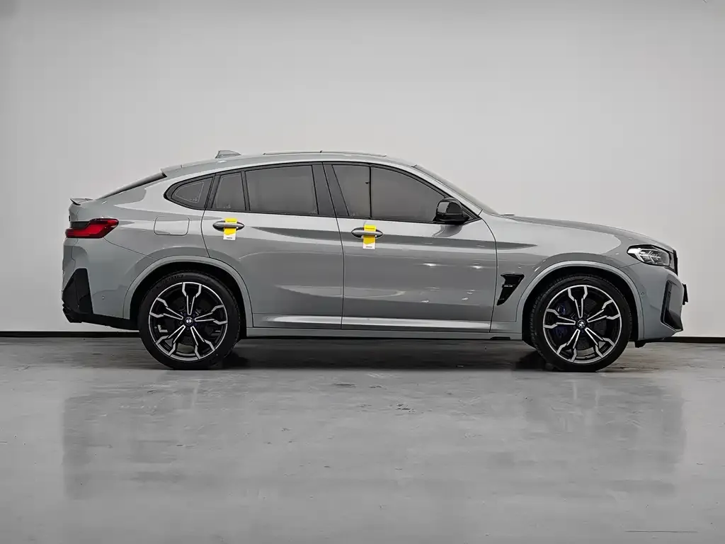 BMW X4 M — фото 10