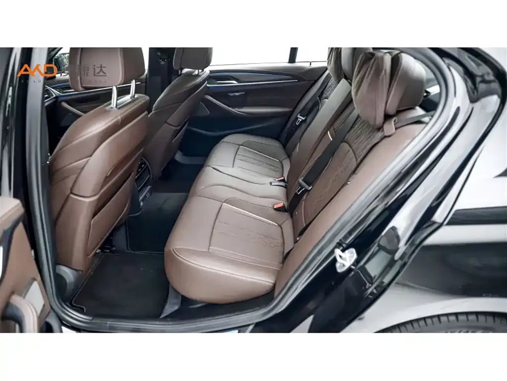 BMW 5 Series New Energy — фото 8