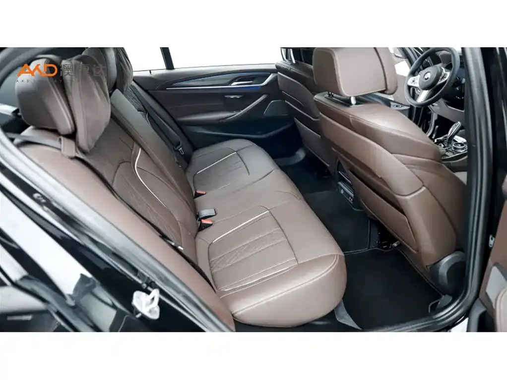 BMW 5 Series New Energy — фото 4