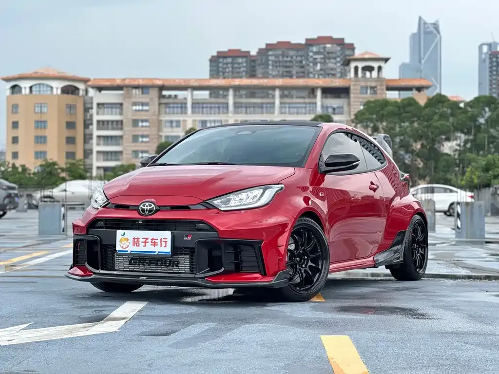 Toyota GR YARIS — фото 1