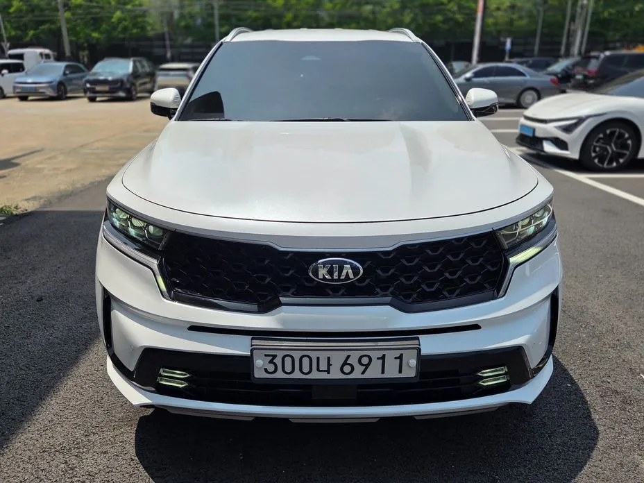 Kia Sorento — фото 1