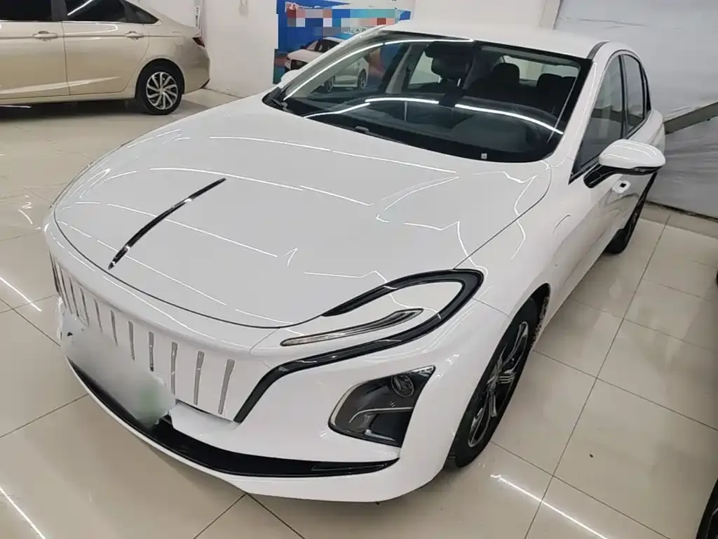 Hongqi E-QM5 — фото 7
