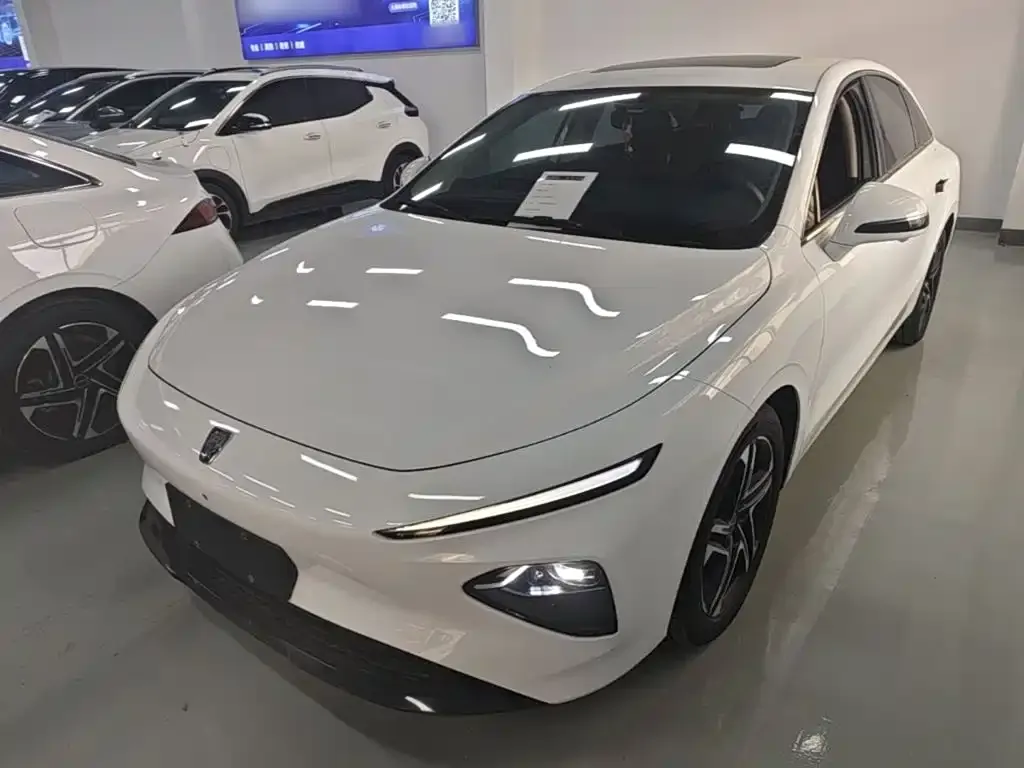 Roewe D7 — фото 4