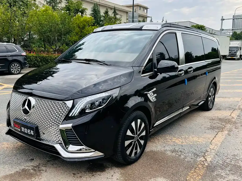Mercedes-Benz Vito — фото 1
