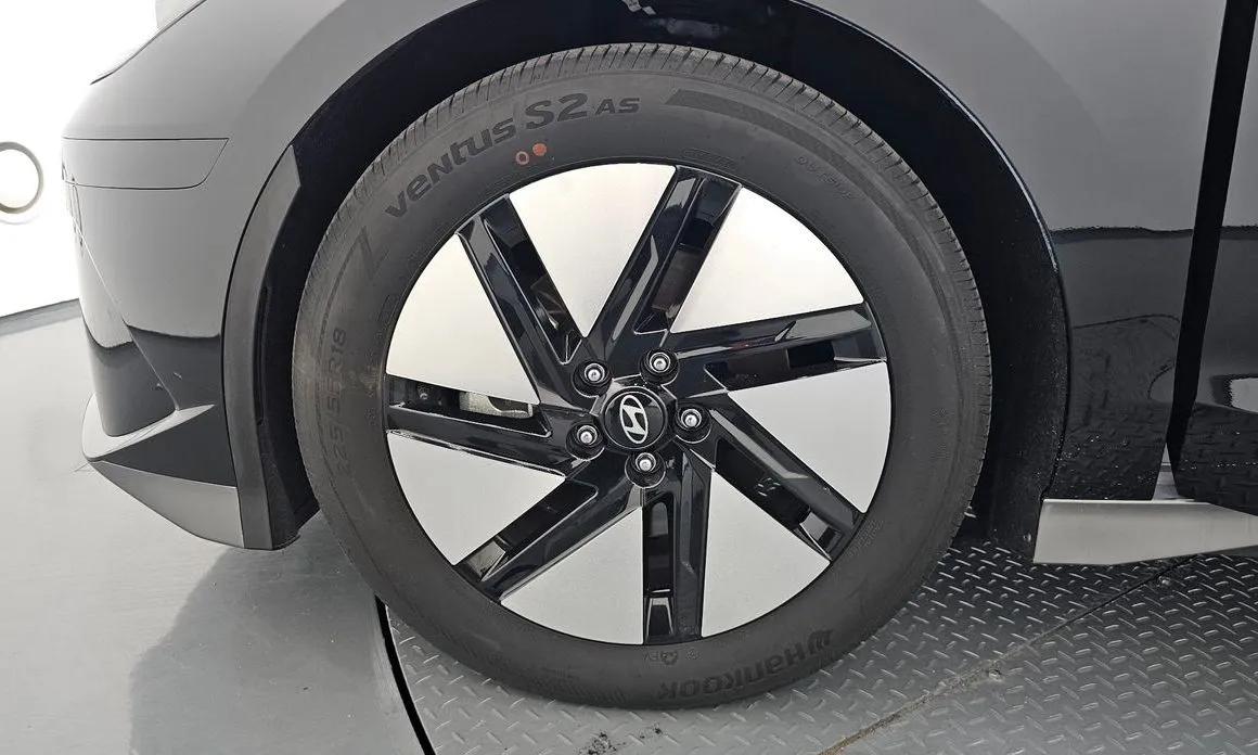 Hyundai Ioniq6 — фото 3