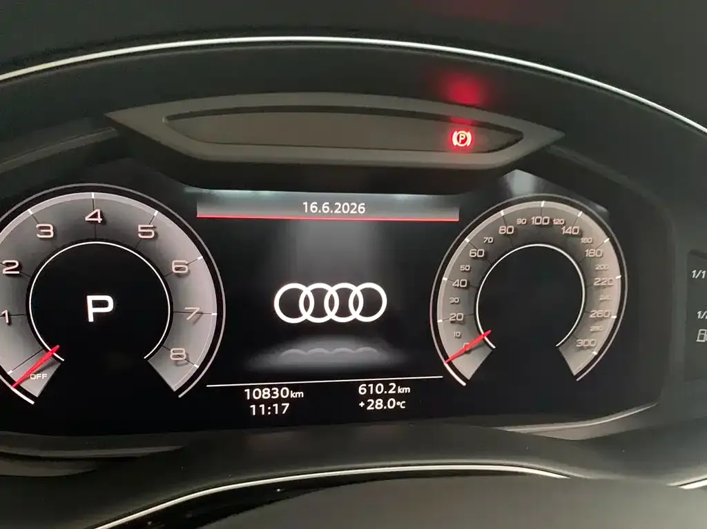 Audi Q7 — фото 4