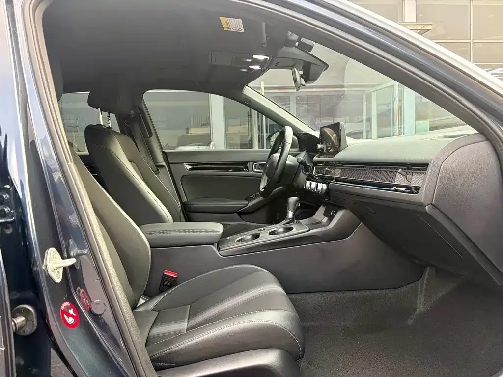 Honda Civic — фото 7