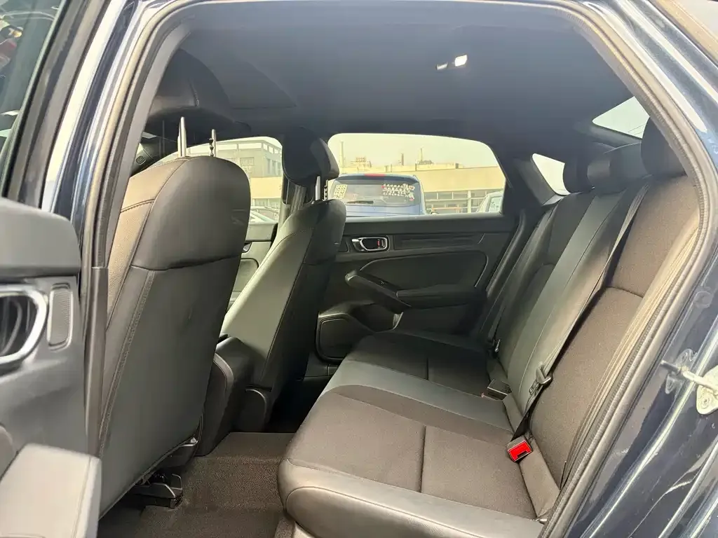 Honda Civic — фото 6