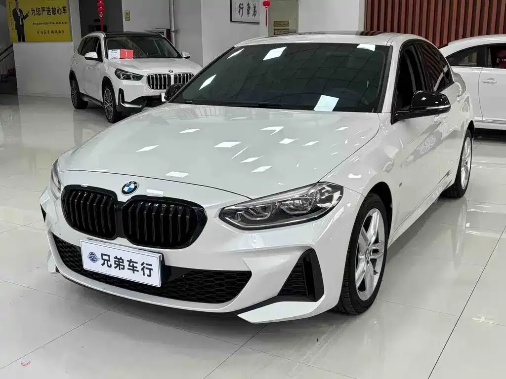 BMW 1 Series — фото 1