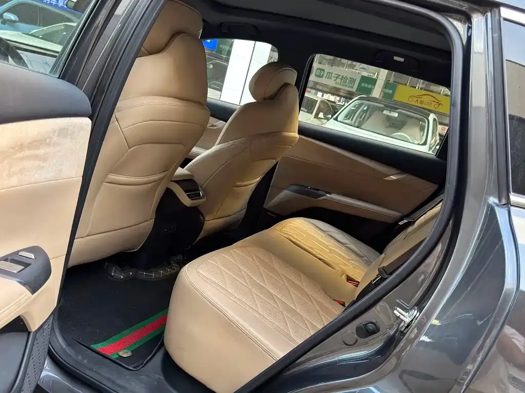 Changan CS75PLUS — фото 3