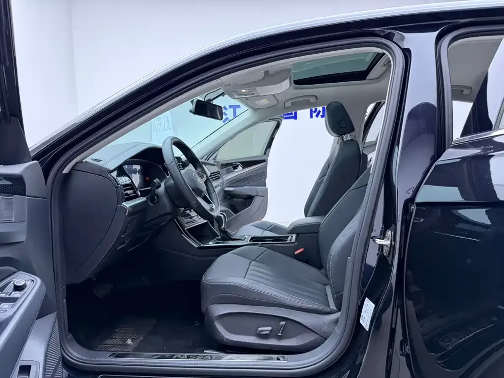 Volkswagen Passat — фото 3