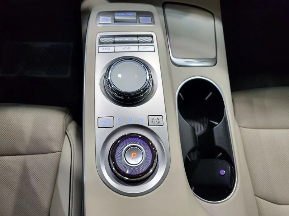 Genesis GV70 — фото 4