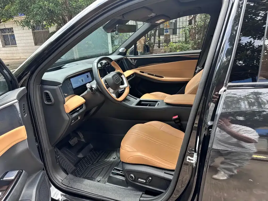 Geely Galaxy L7 — фото 8