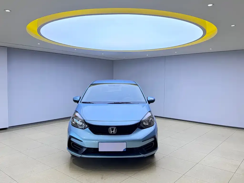 Honda Fit — фото 4