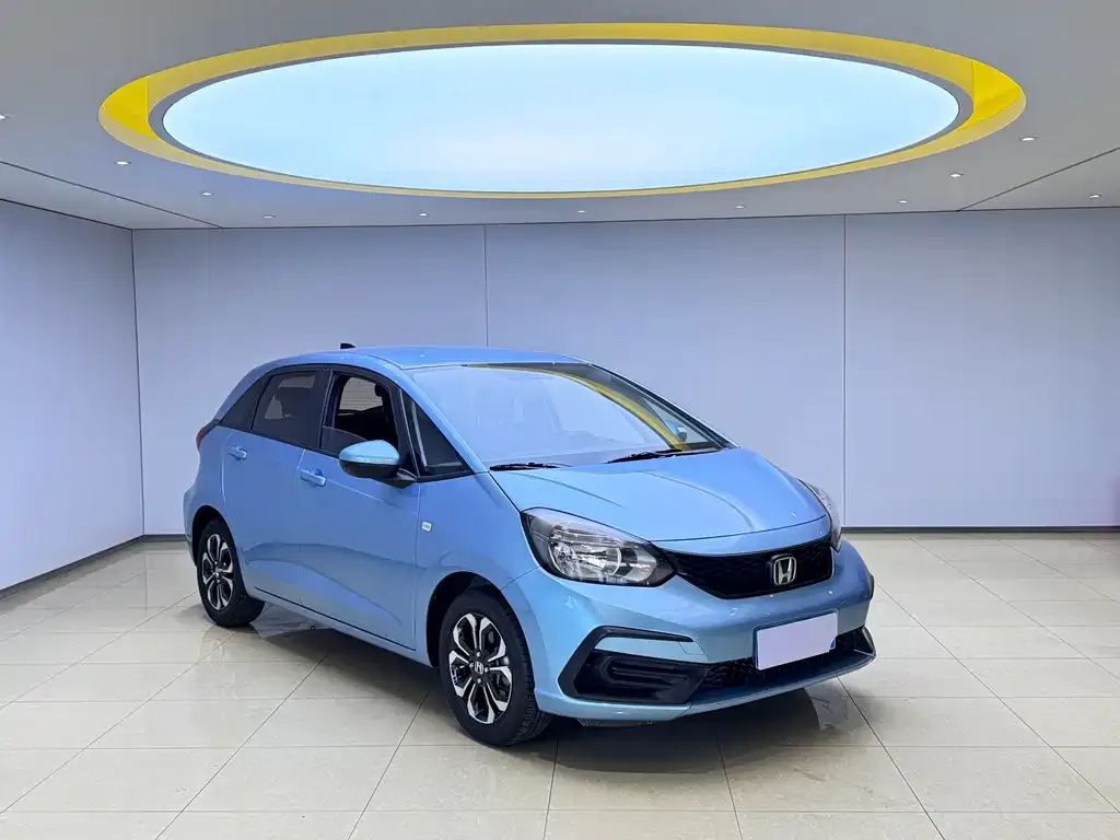 Honda Fit — фото 5