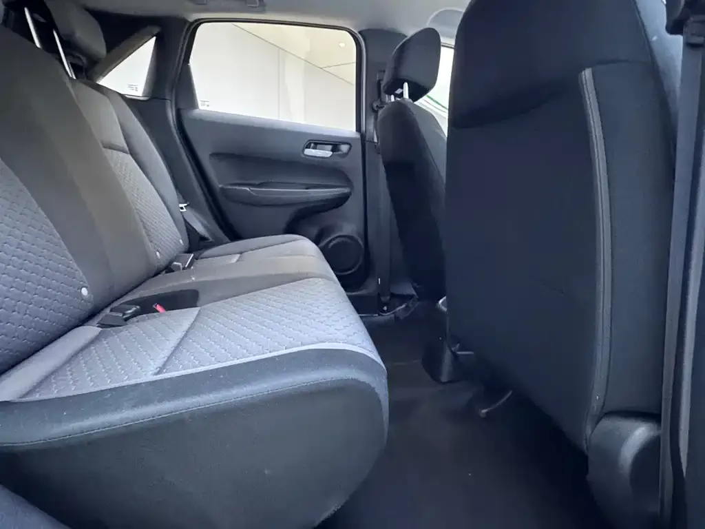 Honda Fit — фото 7
