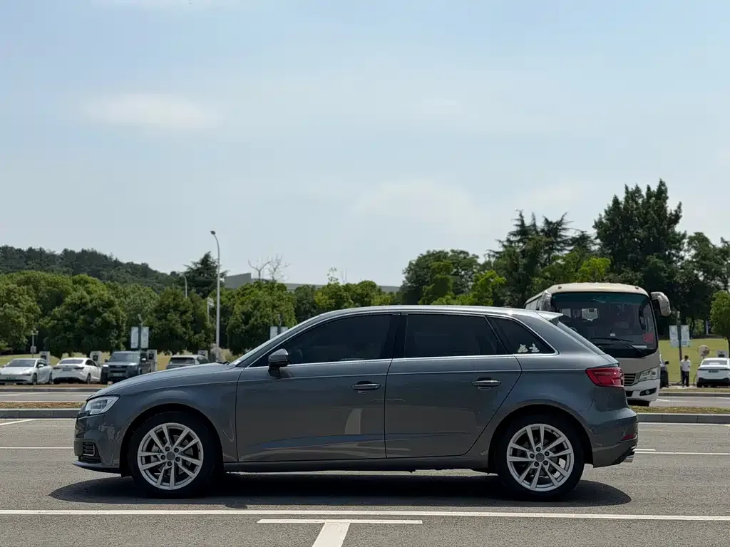Audi A3 — фото 2
