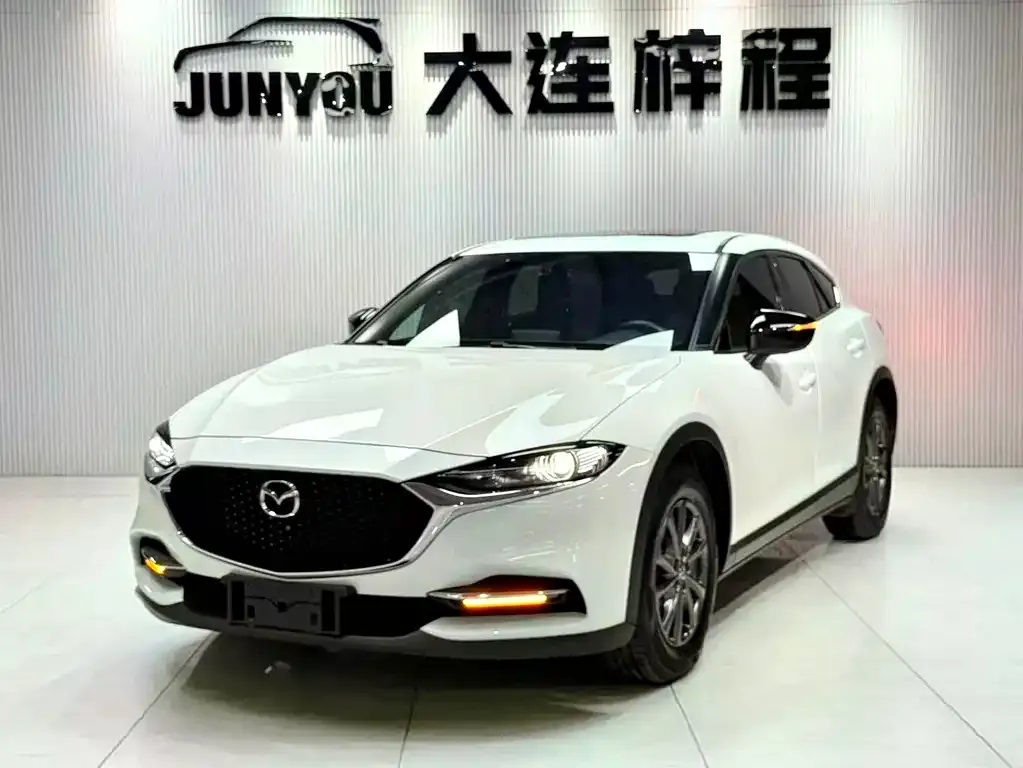 Mazda CX-4 — фото 1