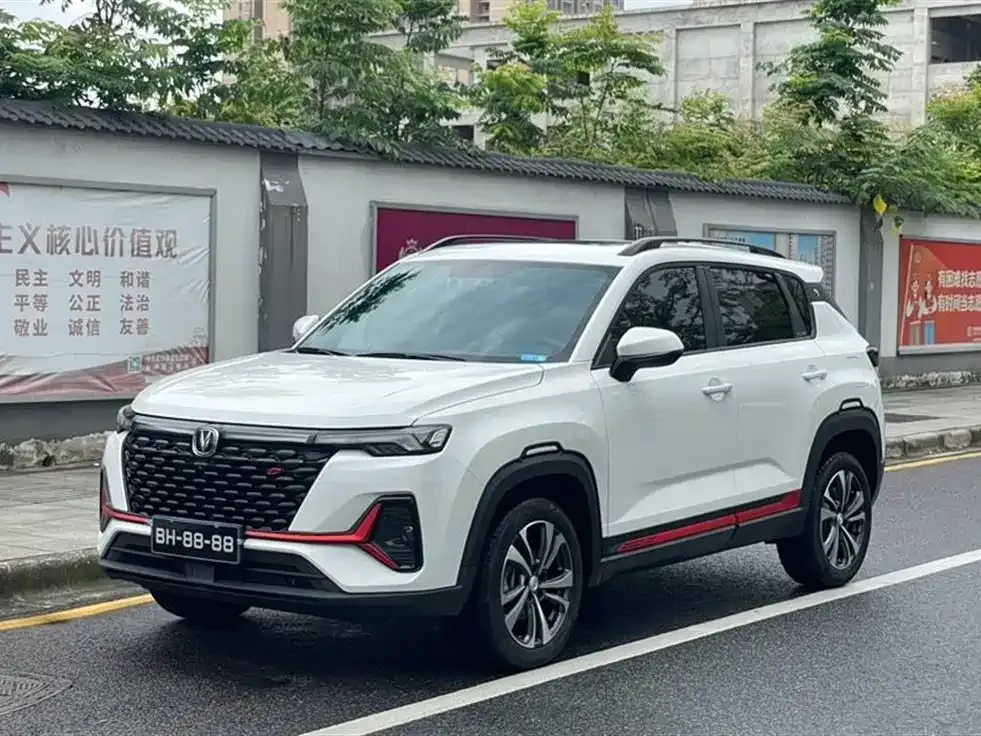 Changan CS35PLUS — фото 1