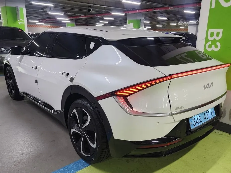 Kia EV6 — фото 9