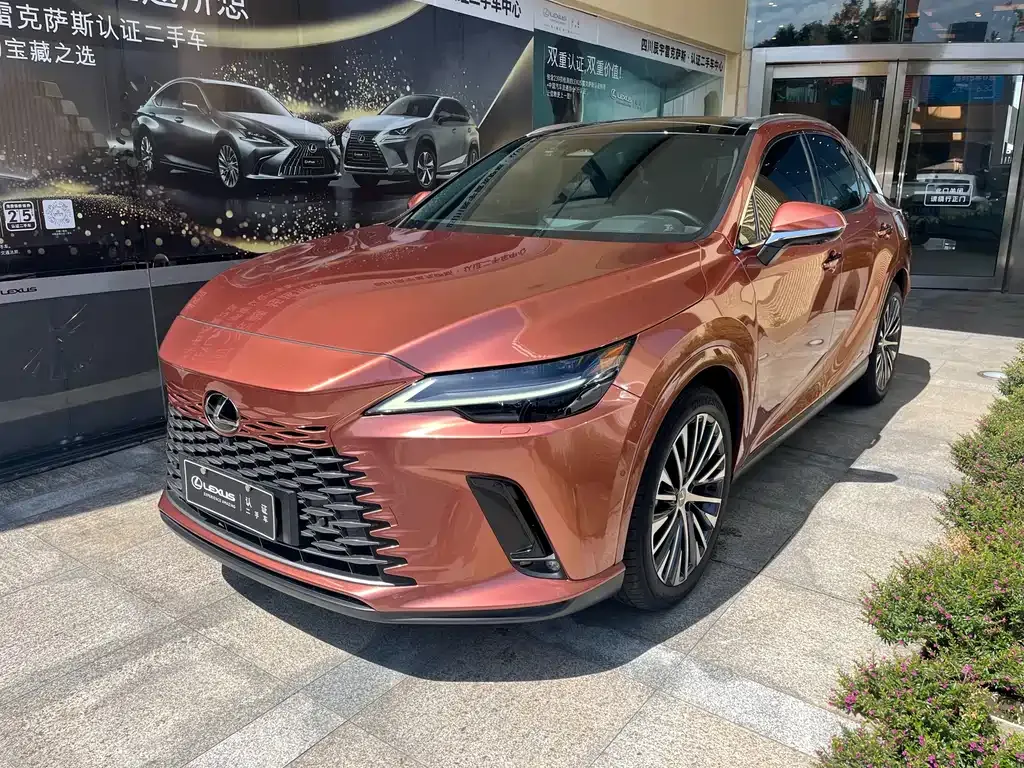 Lexus RX New Energy — фото 1