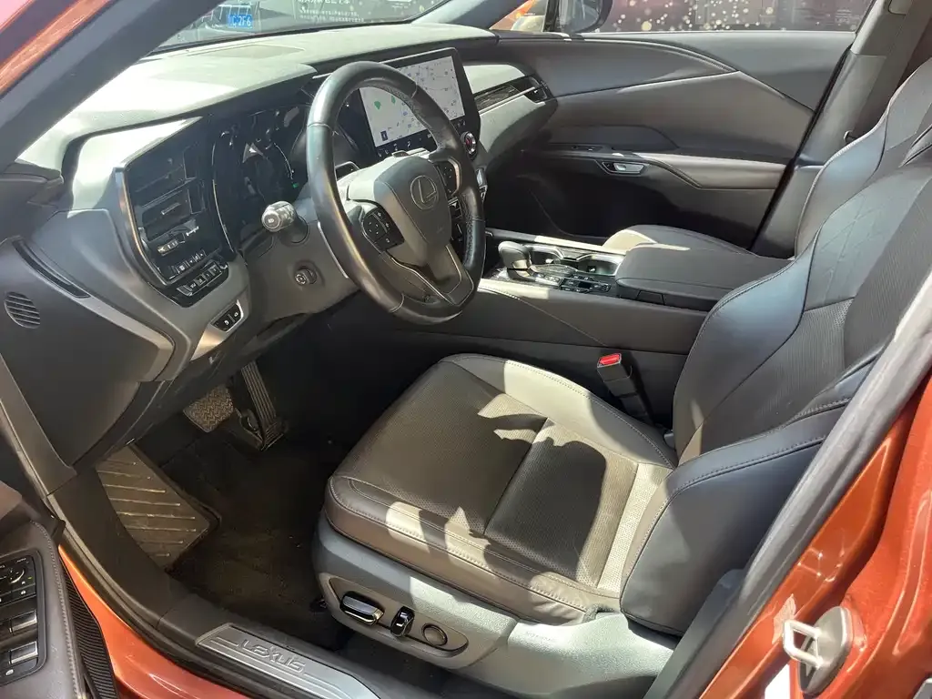 Lexus RX New Energy — фото 2