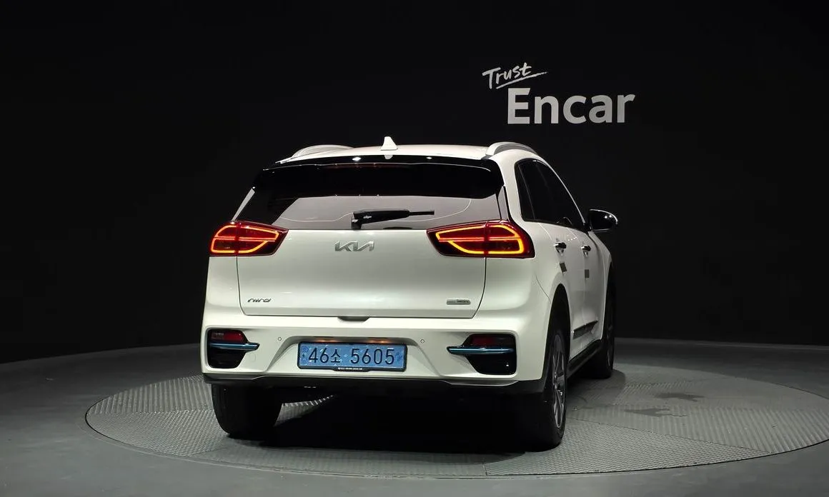 Kia Niro — фото 3