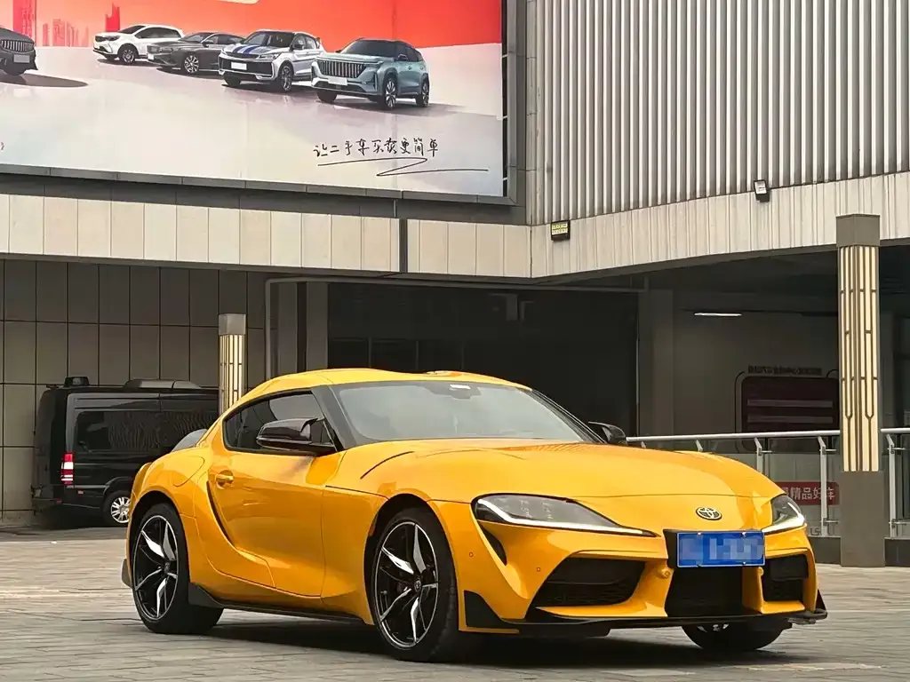Toyota Supra — фото 2