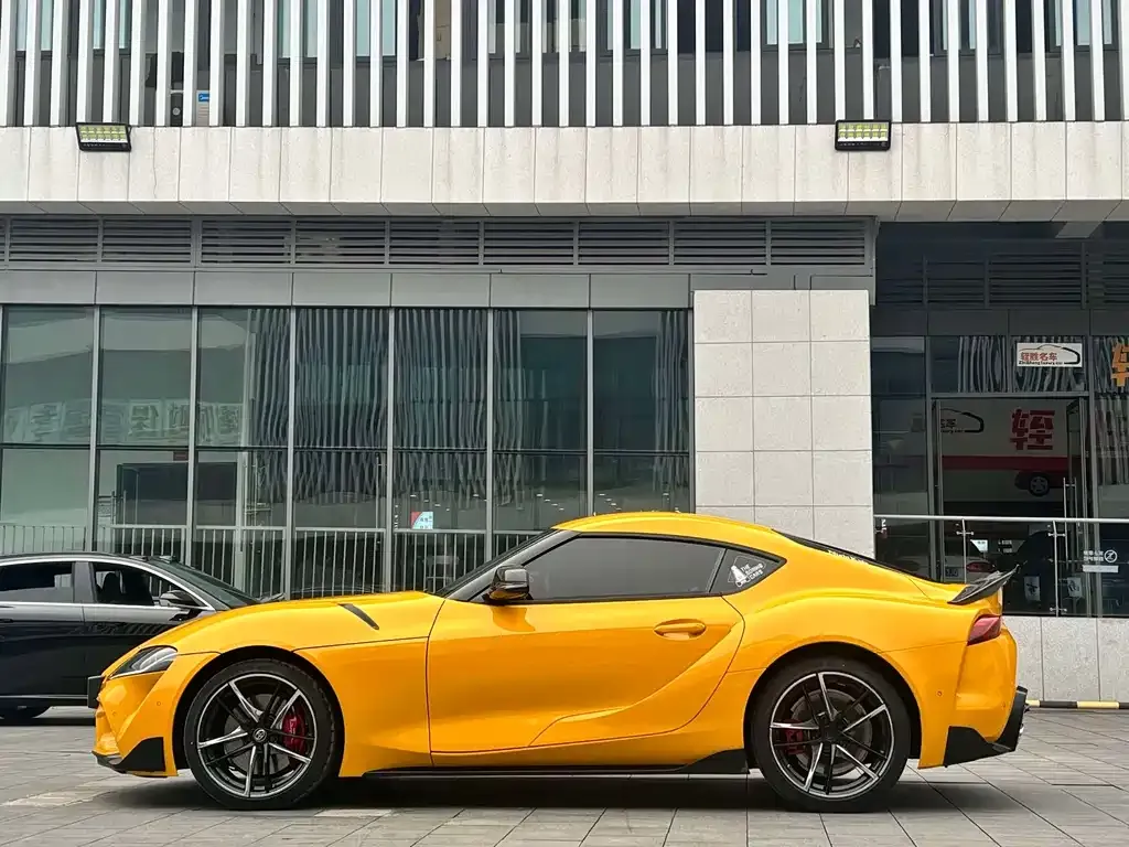 Toyota Supra — фото 5