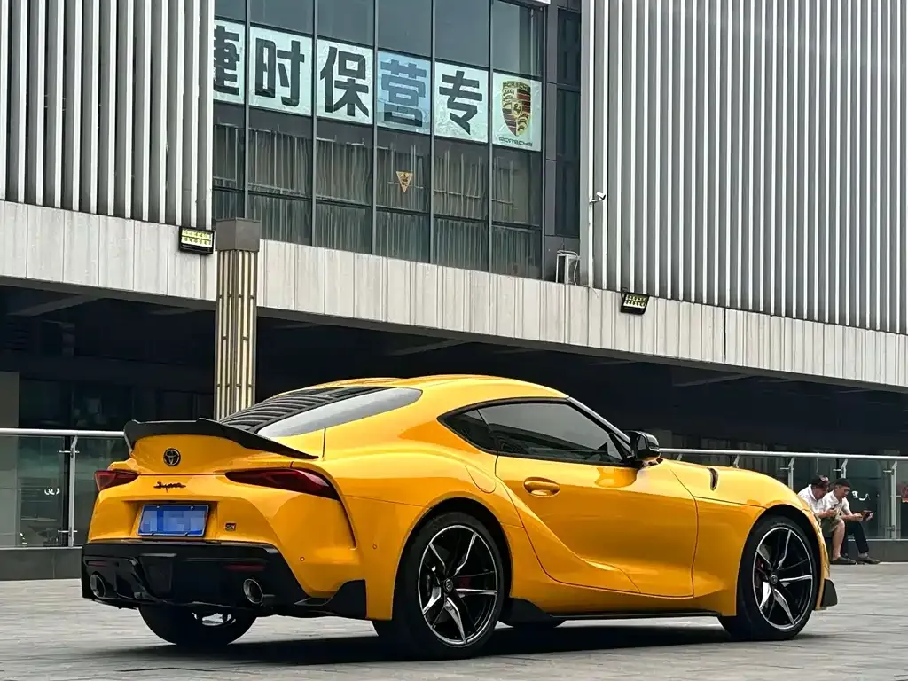 Toyota Supra — фото 7